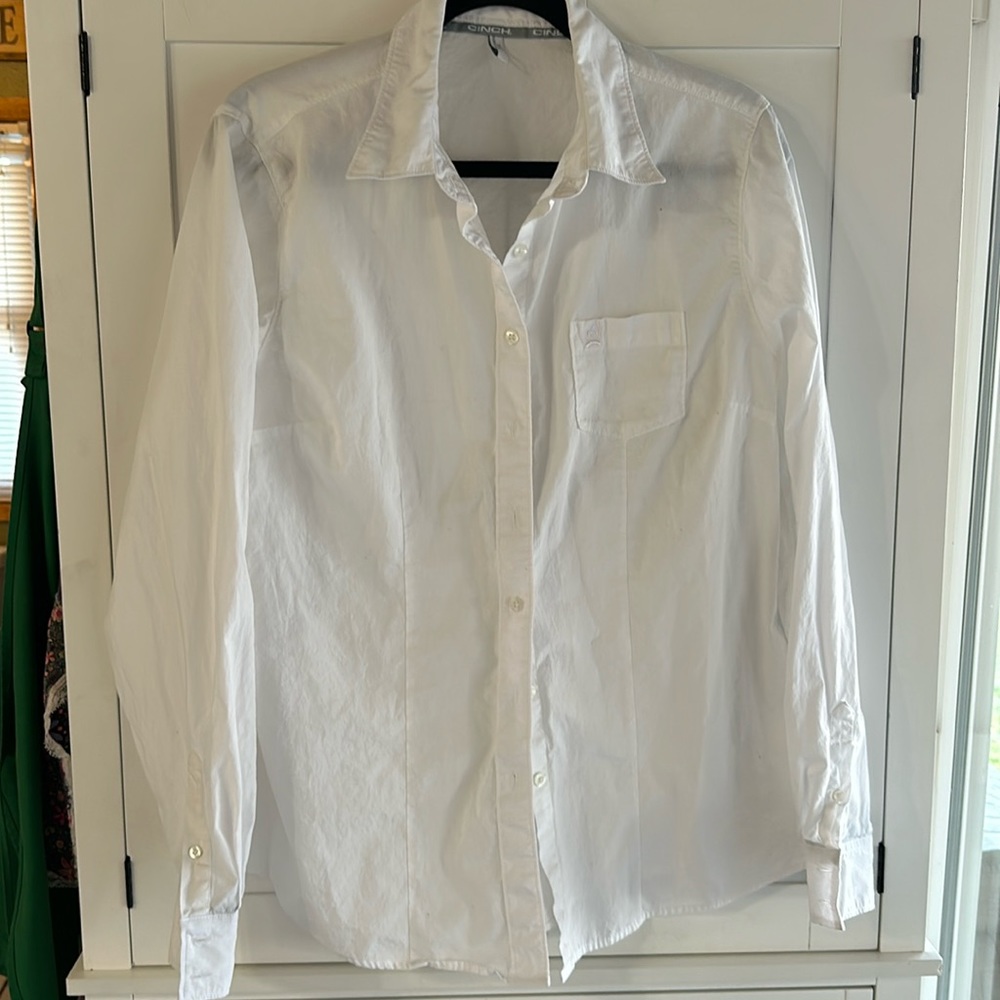 Cinch Women’s button down shirt XXL white